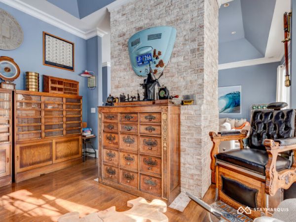 Hamptons Home 1020316