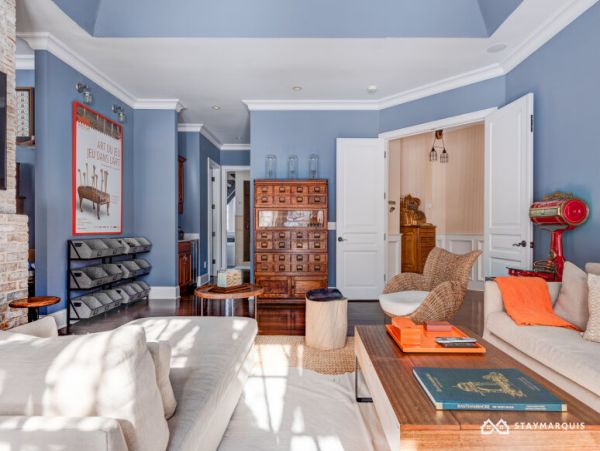 Hamptons Home 1020316