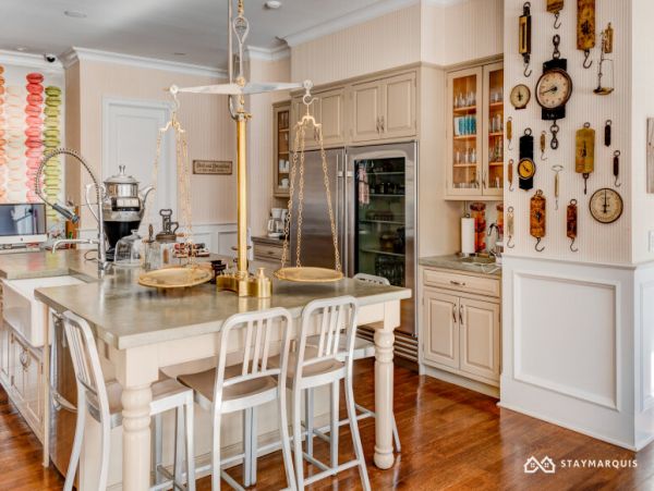 Hamptons Home 1020316