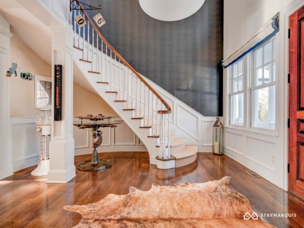 Hamptons Home 1020316