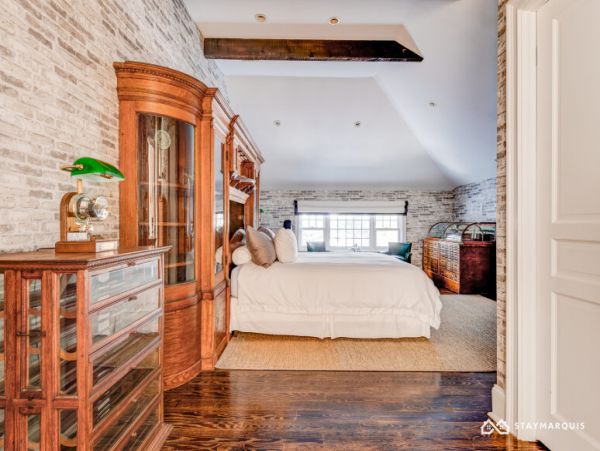 Hamptons Home 1020316