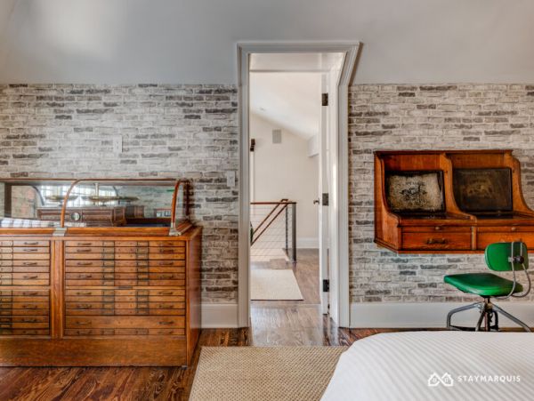 Hamptons Home 1020316