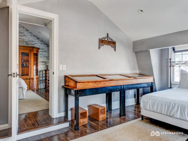 Hamptons Home 1020316
