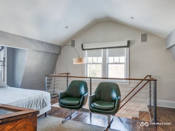 Hamptons Home 1020316