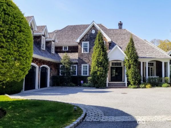 Hamptons Home 1020317