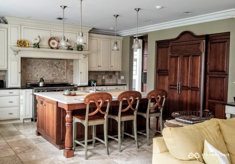 Hamptons Home 1020317