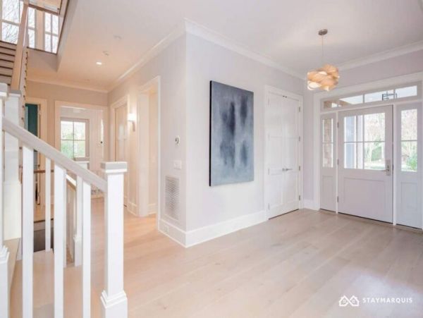 Hamptons Home 1020318