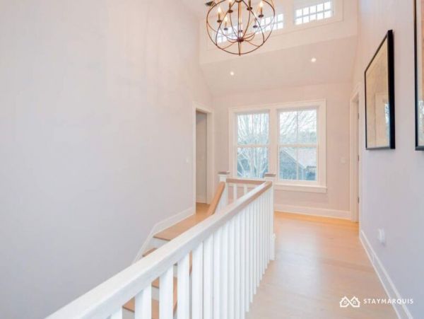 Hamptons Home 1020318