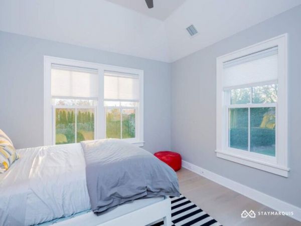 Hamptons Home 1020318