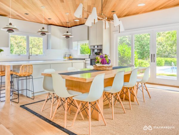 Hamptons Home 1020319