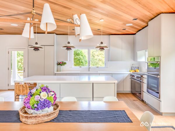 Hamptons Home 1020319