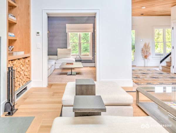 Hamptons Home 1020319