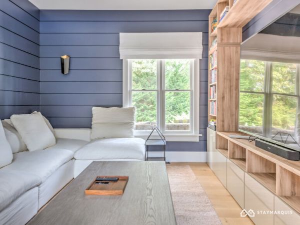 Hamptons Home 1020319