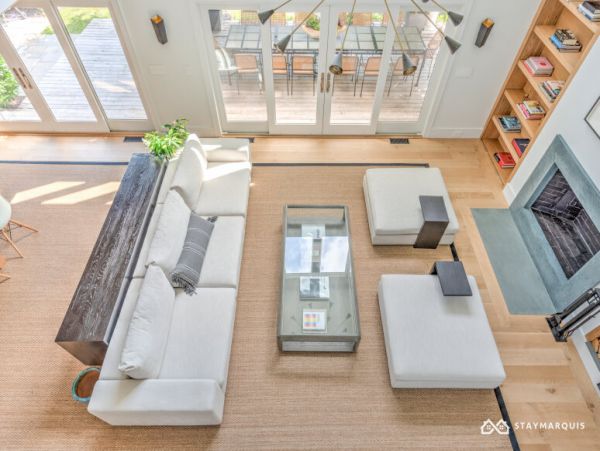 Hamptons Home 1020319