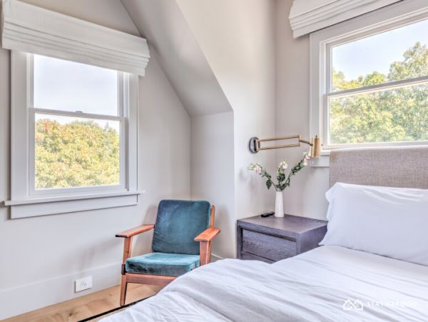 Hamptons Home 1020319
