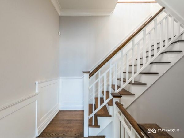 Hamptons Home 1020321