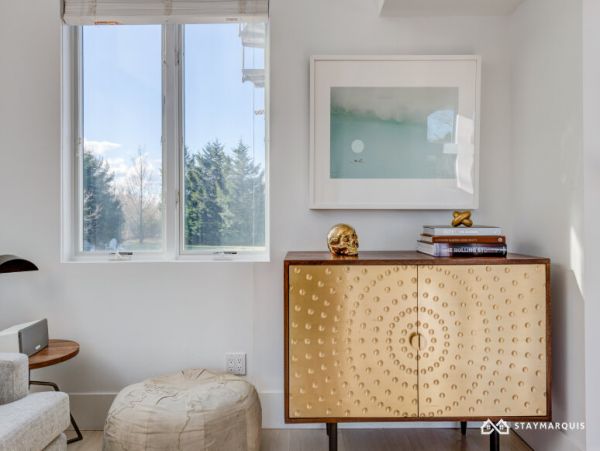 Hamptons Home 1020322