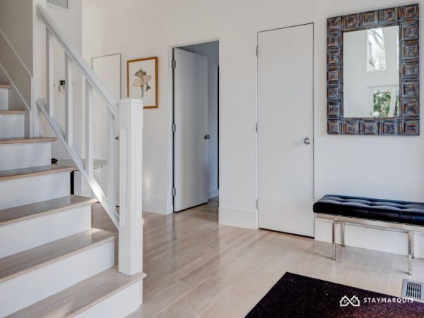 Hamptons Home 1020322