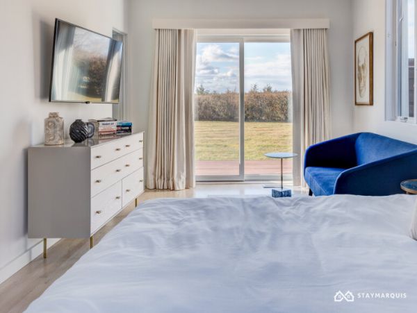 Hamptons Home 1020322