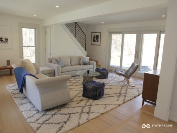Hamptons Home 1020324