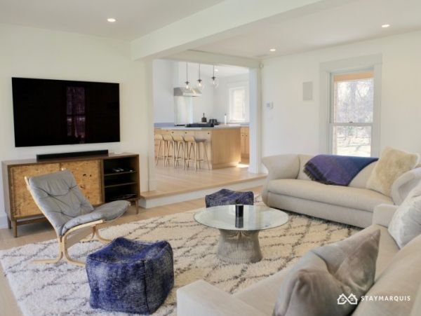 Hamptons Home 1020324