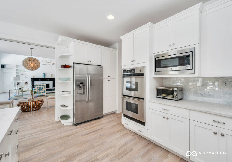 Hamptons Home 1020325