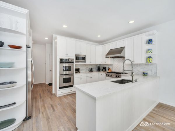 Hamptons Home 1020325