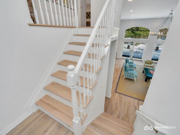 Hamptons Home 1020325