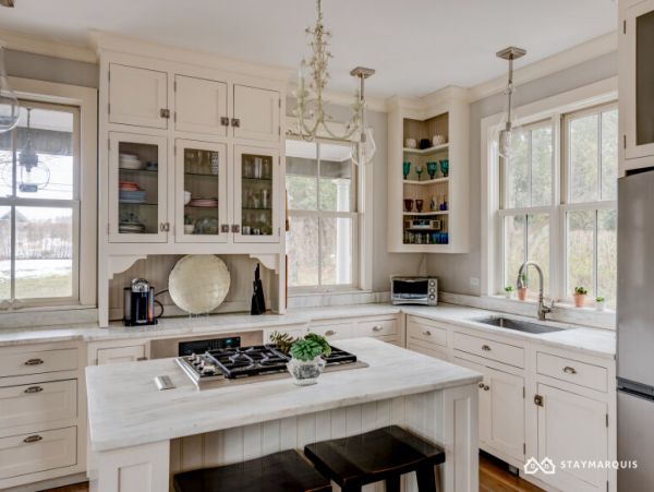 Hamptons Home 1020326