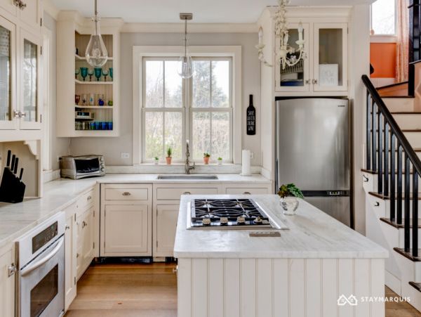 Hamptons Home 1020326