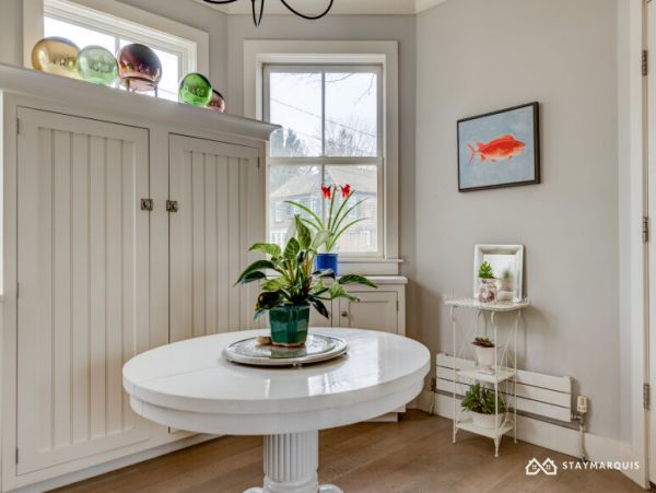 Hamptons Home 1020326