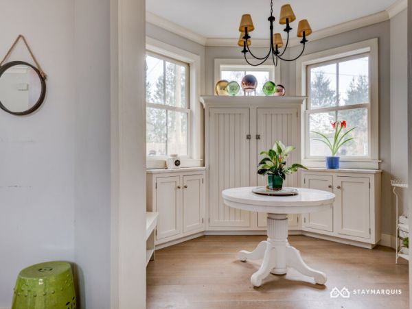 Hamptons Home 1020326