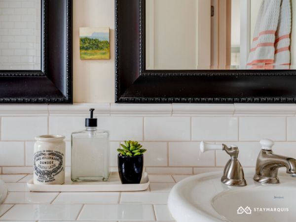 Hamptons Home 1020326