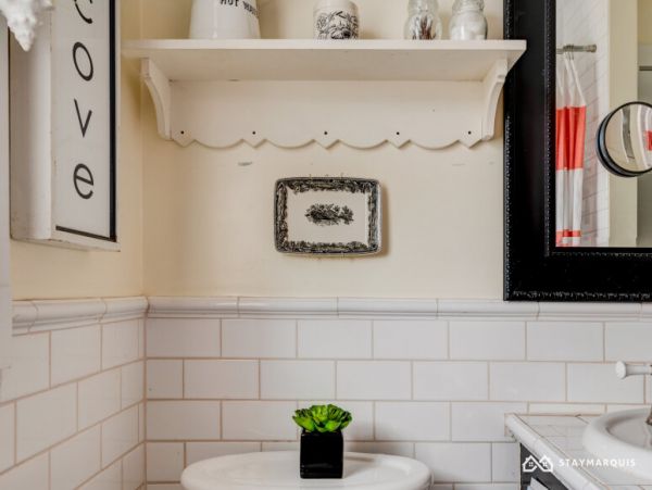 Hamptons Home 1020326