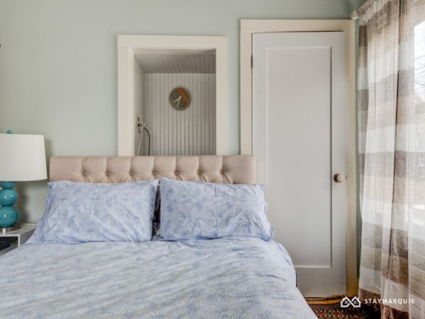 Hamptons Home 1020326