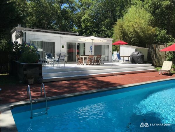 Hamptons Home 1020327