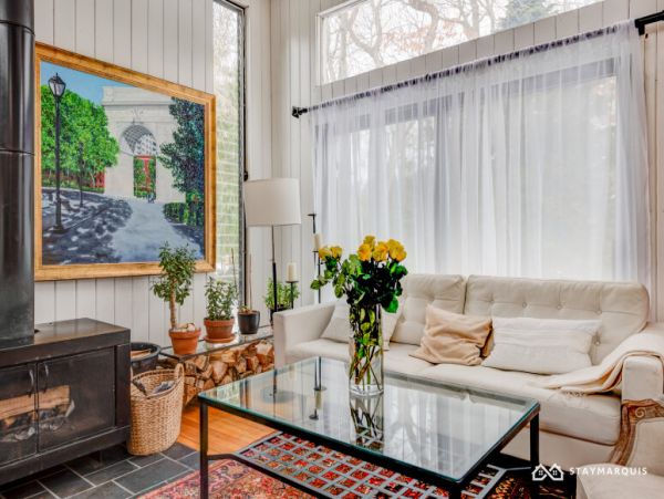 Hamptons Home 1020327