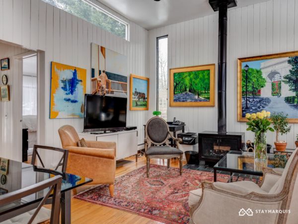 Hamptons Home 1020327