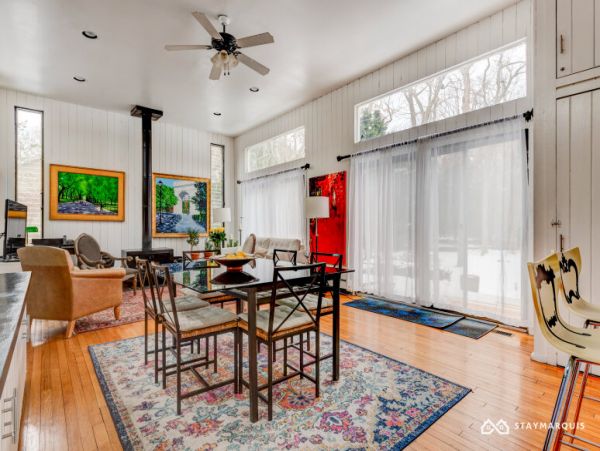Hamptons Home 1020327