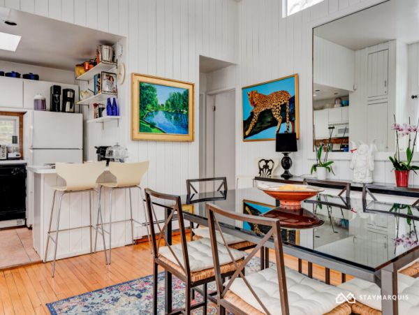 Hamptons Home 1020327