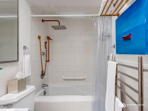 Hamptons Home 1020327