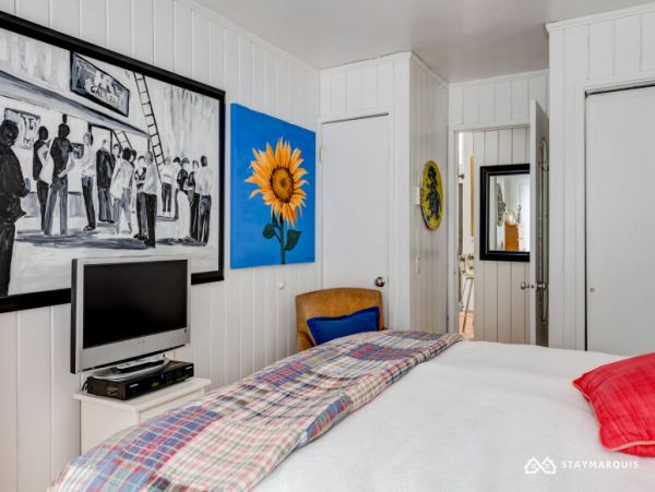 Hamptons Home 1020327