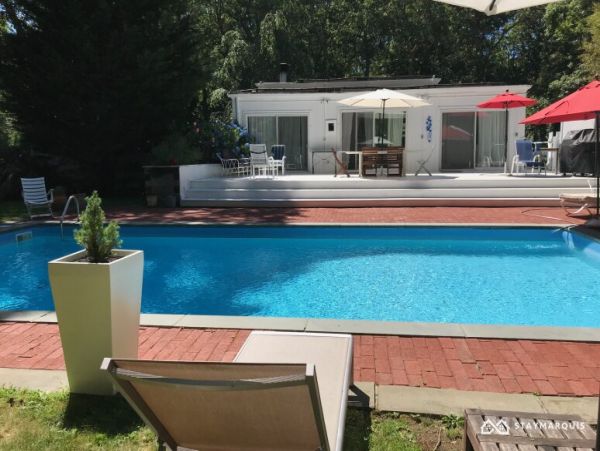 Hamptons Home 1020327