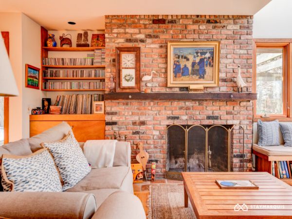 Hamptons Home 1020328