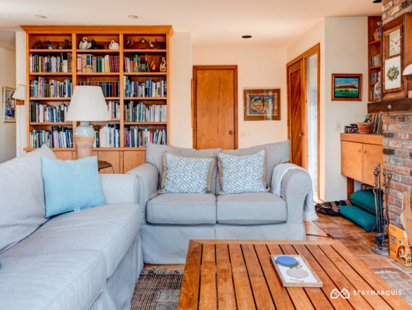 Hamptons Home 1020328