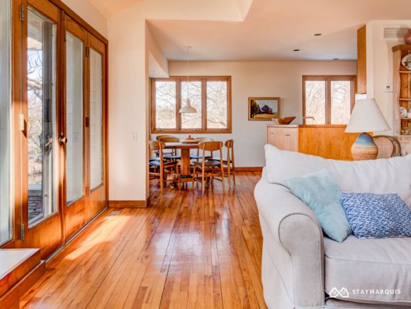 Hamptons Home 1020328