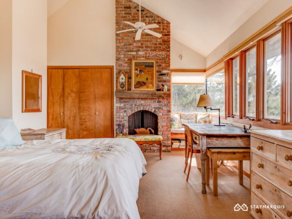 Hamptons Home 1020328