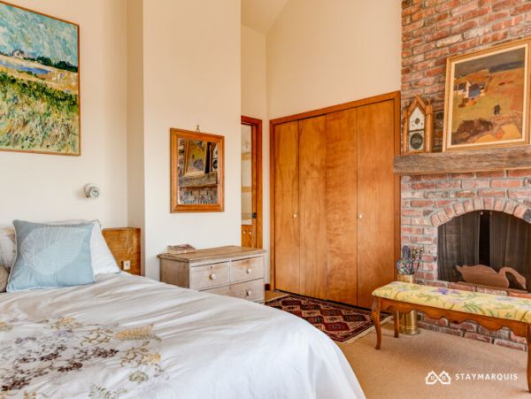 Hamptons Home 1020328