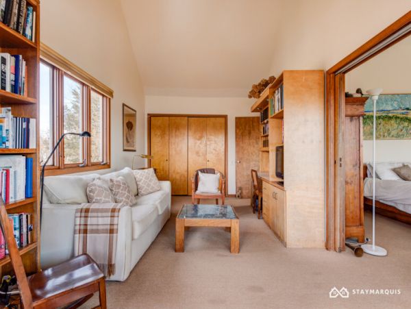 Hamptons Home 1020328