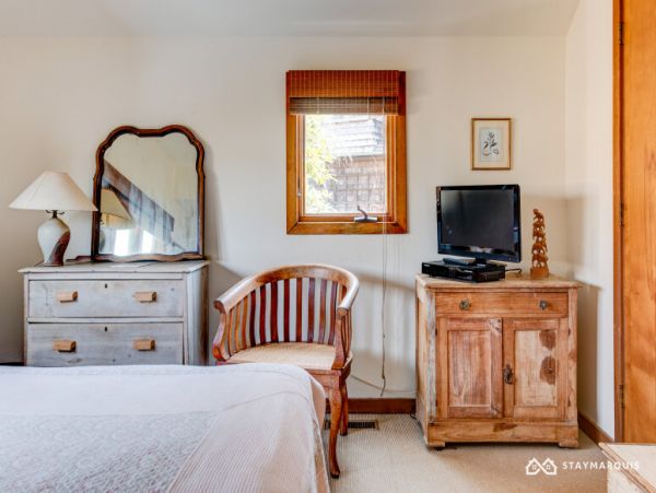 Hamptons Home 1020328
